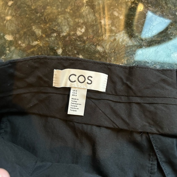 COS linen blend wide leg high waist pants with pleats at waist. Capsule. EUC. 8 - Picture 11 of 16